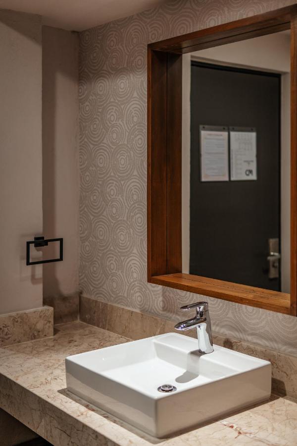 Hotel Mid Project Merida Luaran gambar